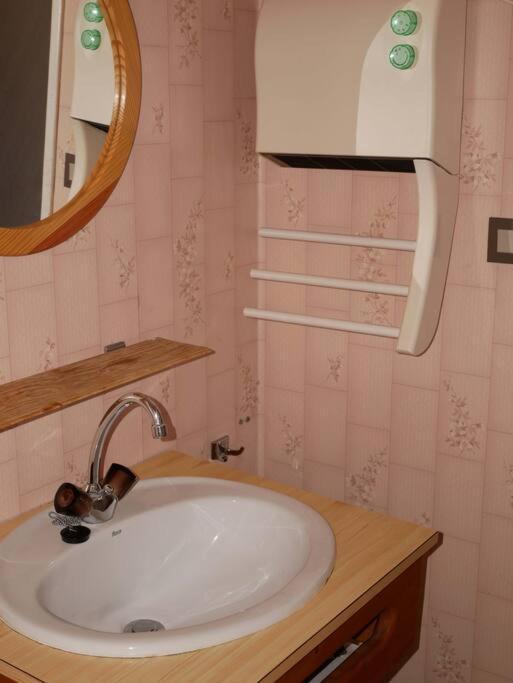 Cauterets: Studio 4 Personnes Idealement Situe. エクステリア 写真